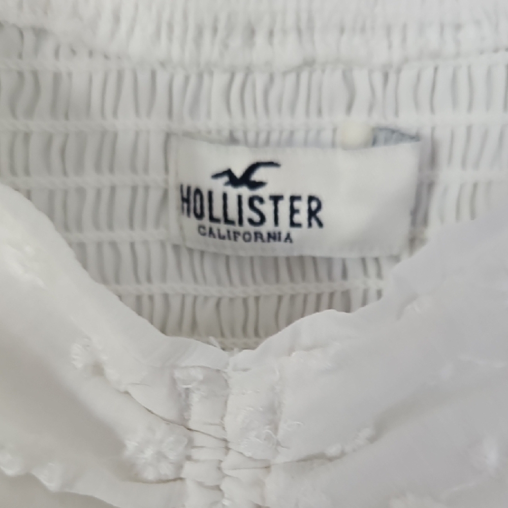 Hollister White Sheer Puff Sleeve Cropped Peassnt Top - Picture 5 of 9
